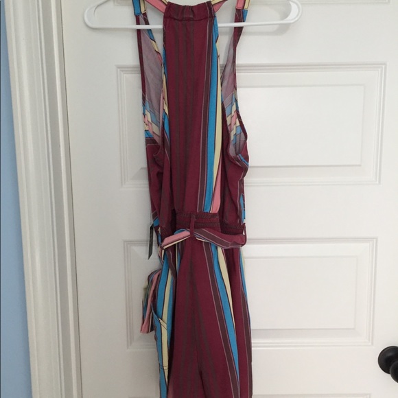 NWT Express Romper - Picture 5 of 6